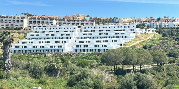Metrovacesa begins delivery of 46 homes in Manilva